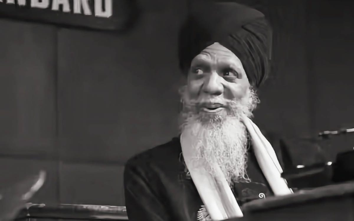 Dr. Lonnie Smith, New York, NY, January 11, 2012 (early set) Post feature image